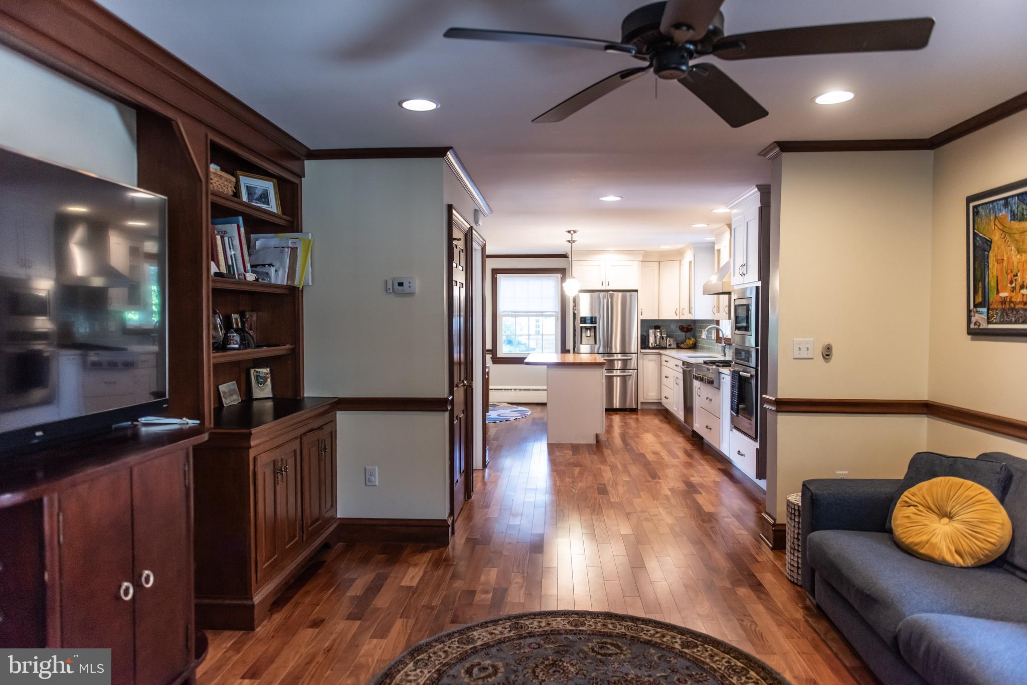 371 Elm Avenue Hershey, PA 17033 - Photo 10 of 41