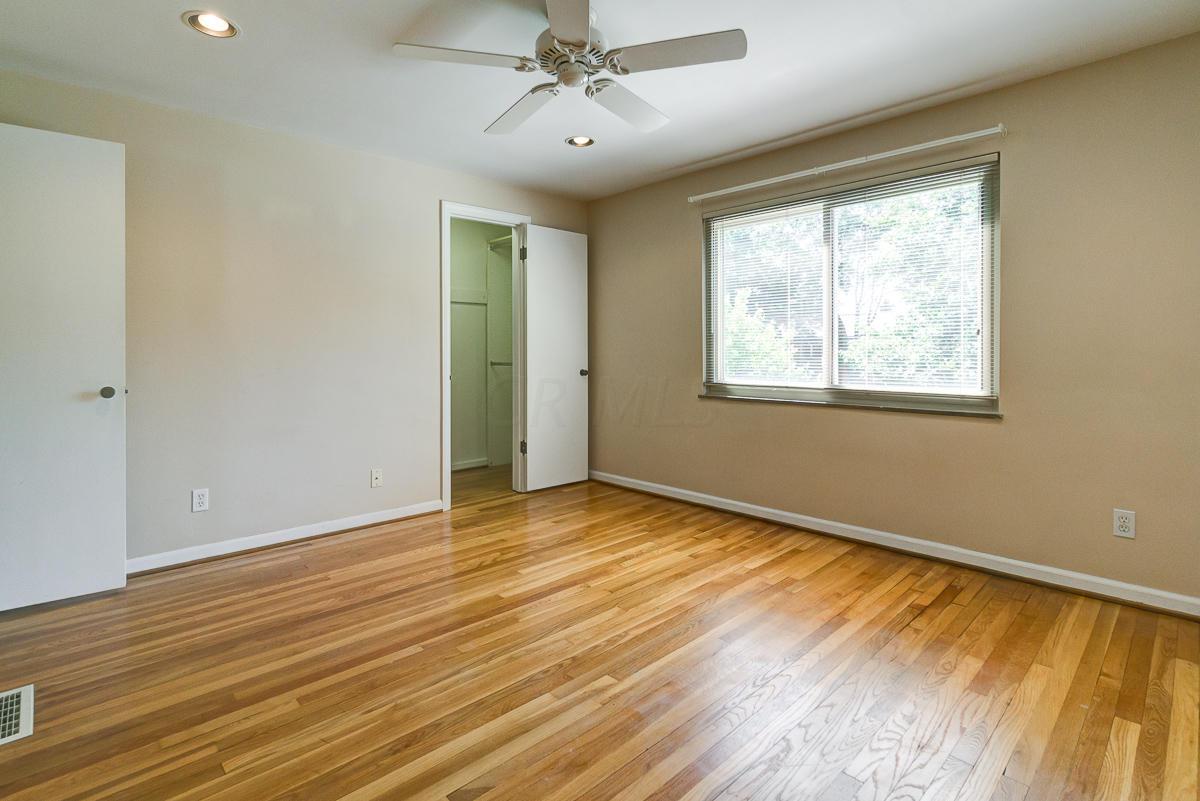 2032 Harwitch Road Columbus, OH 43221 - Photo 16 of 31