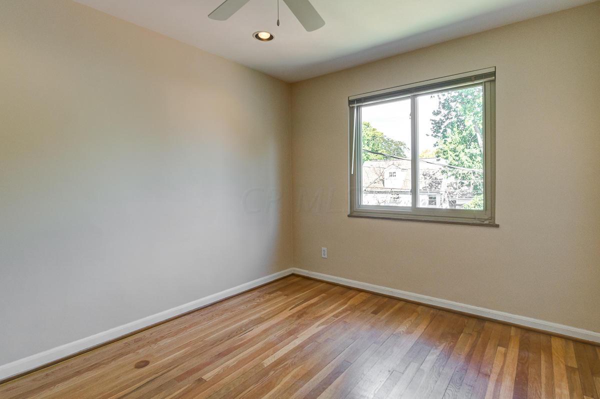 2032 Harwitch Road Columbus, OH 43221 - Photo 20 of 31