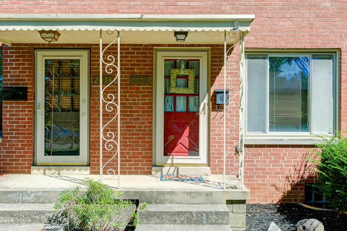2032 Harwitch Road Columbus, OH 43221 - Photo 3 of 31