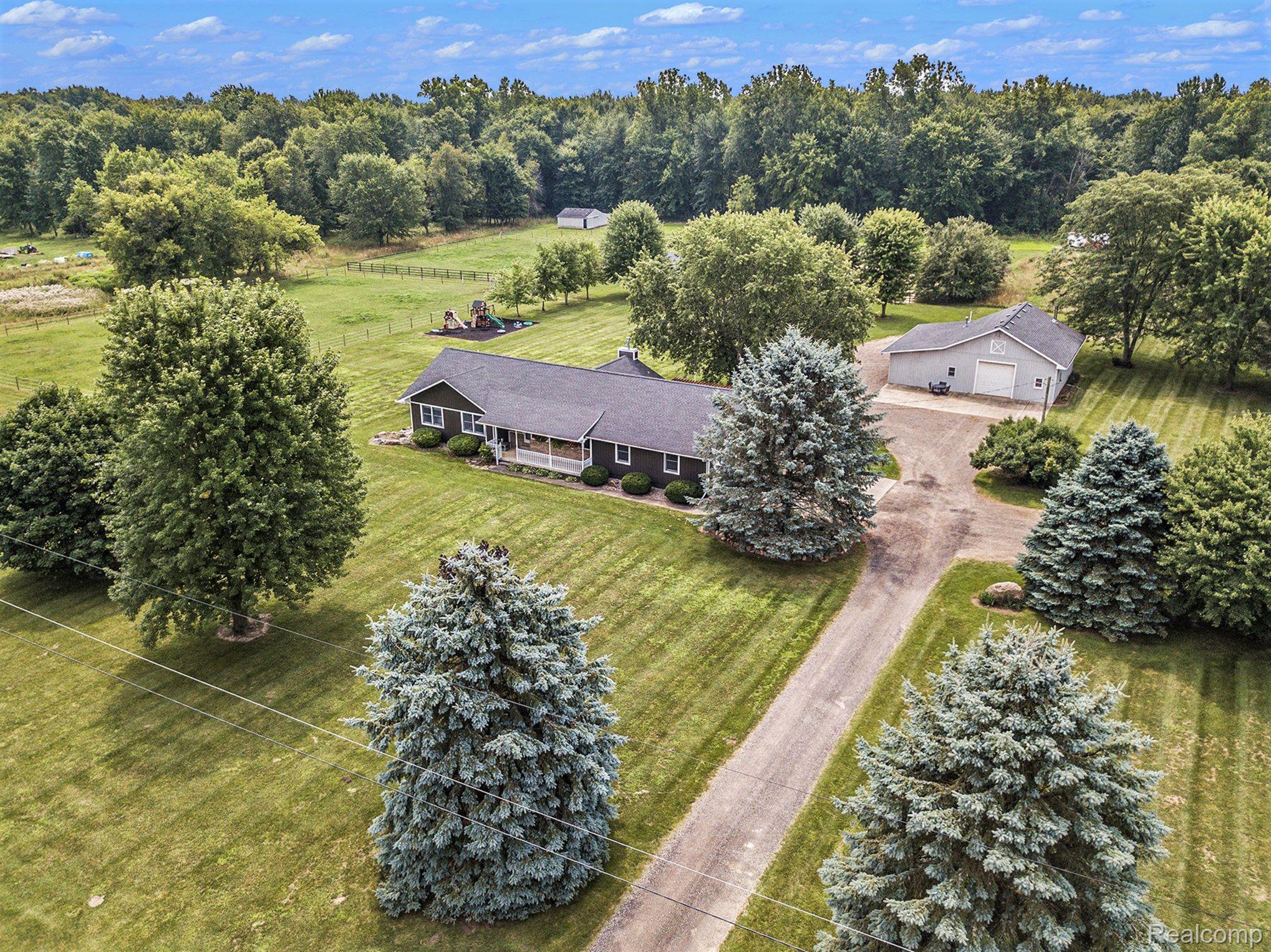 9477 West Allen Road Fowlerville, MI 48836 - Photo 37 of 44 Aerial Overhead View