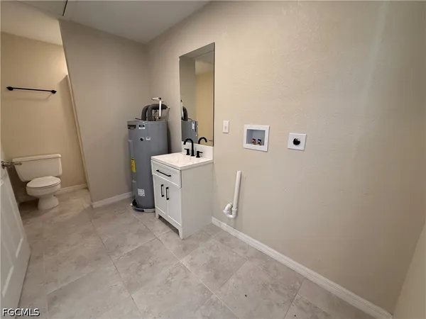 $1,450 | 2228 Virginia Avenue, Fort Myers, FL 33905