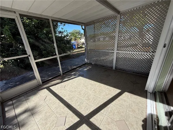 $1,450 | 2228 Virginia Avenue, Fort Myers, FL 33905