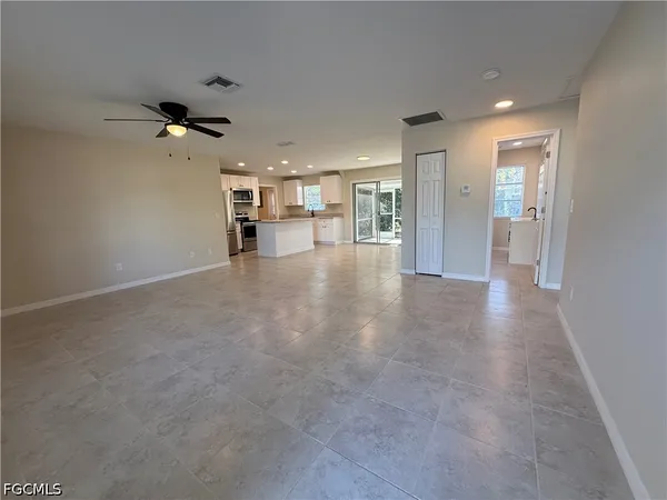 $1,450 | 2228 Virginia Avenue, Fort Myers, FL 33905