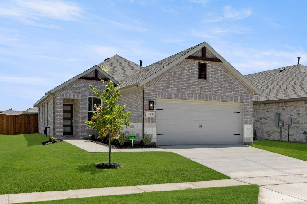 1405 Grove Pond Road Forney, TX 75126 - Photo 4 of 33 04. 1405 Grove Pond - Front (3)