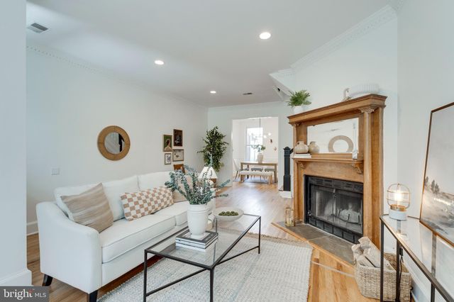 $1,300,000 | 145 U Street Northwest, Washington, DC 20001