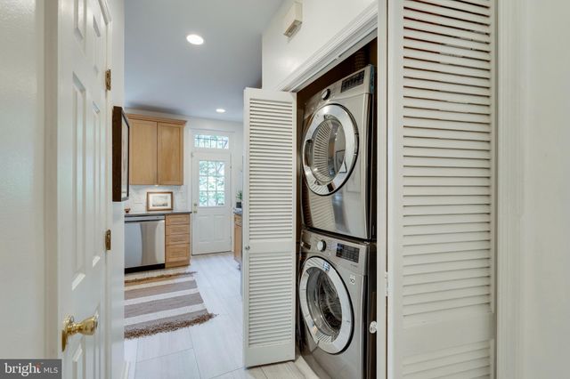 $1,300,000 | 145 U Street Northwest, Washington, DC 20001