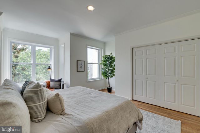 $1,300,000 | 145 U Street Northwest, Washington, DC 20001