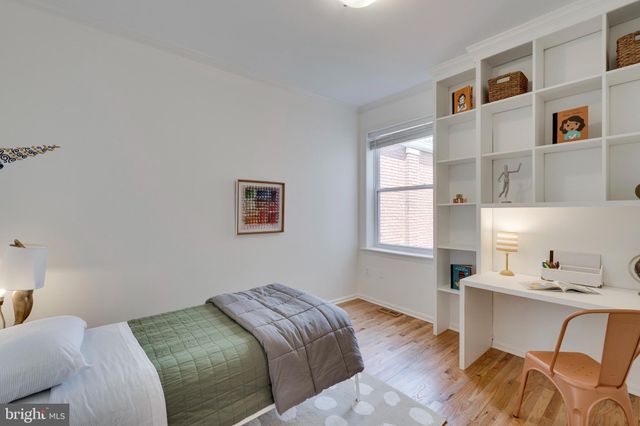 $1,300,000 | 145 U Street Northwest, Washington, DC 20001