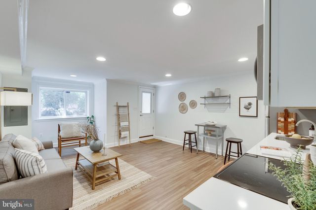 $1,300,000 | 145 U Street Northwest, Washington, DC 20001