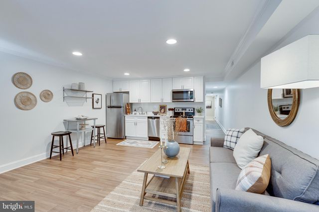 $1,300,000 | 145 U Street Northwest, Washington, DC 20001