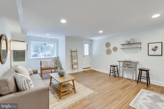 $1,300,000 | 145 U Street Northwest, Washington, DC 20001