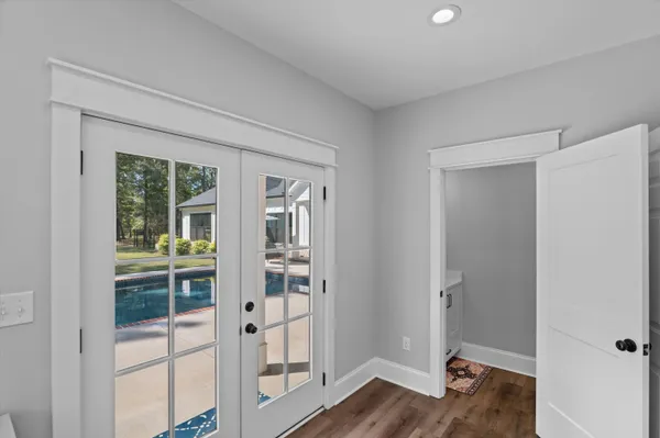 $999,999 | 390 Shagbark Way, Harlem, GA 30814