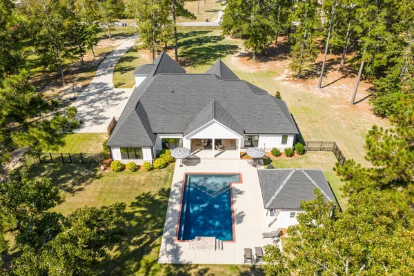 $999,999 | 390 Shagbark Way, Harlem, GA 30814