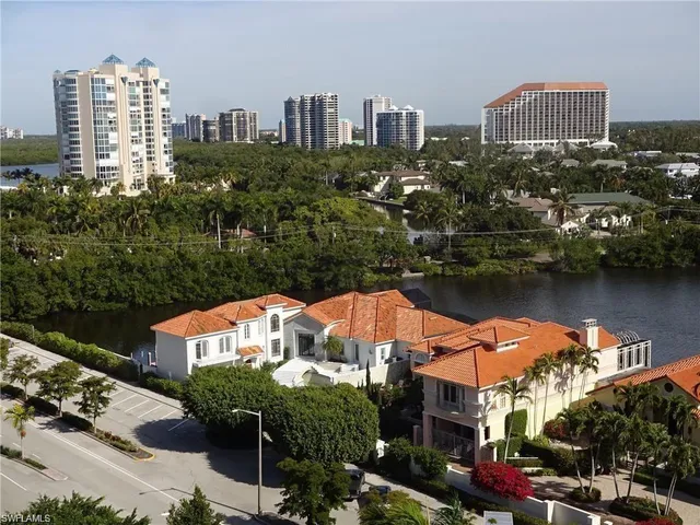 a view of a golf course with a garden