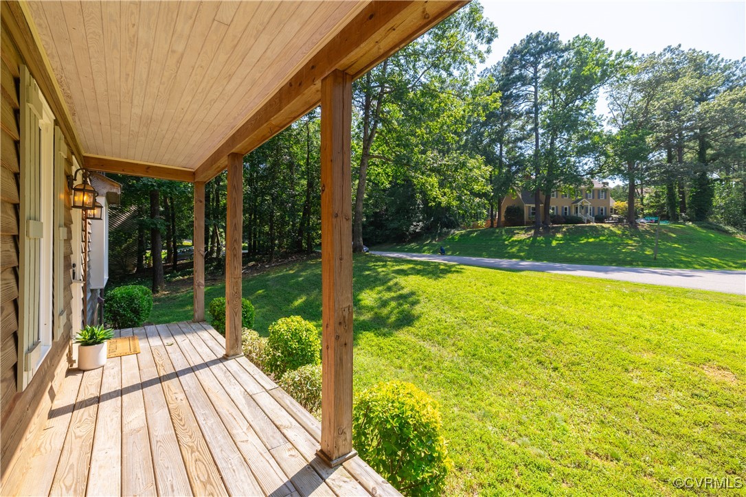 8301 Spring Meadow Road North Chesterfield, VA 23235 - Photo 4 of 50