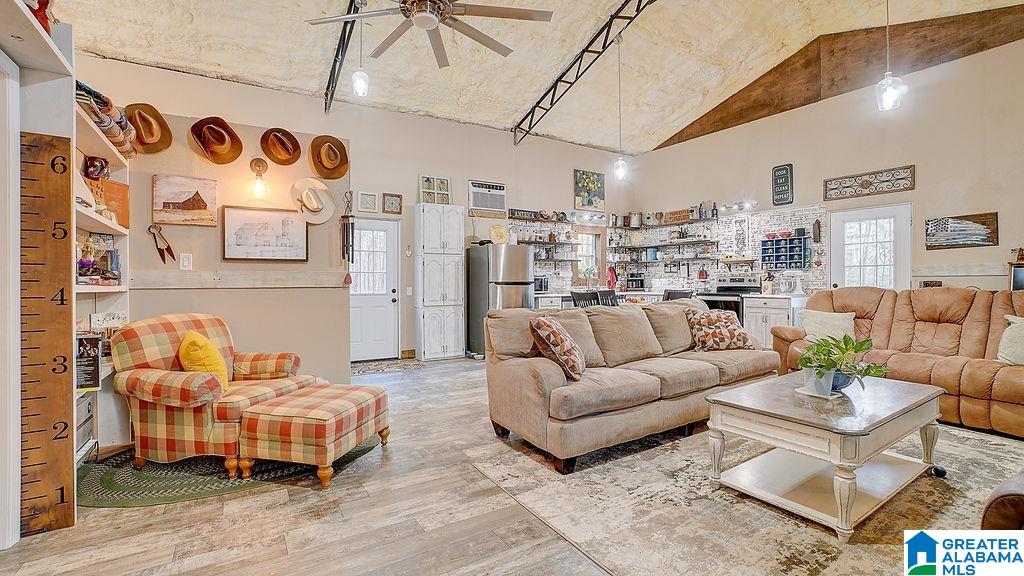 694 5 Oaks Lane Alpine, AL 35014 - Photo 7 of 30