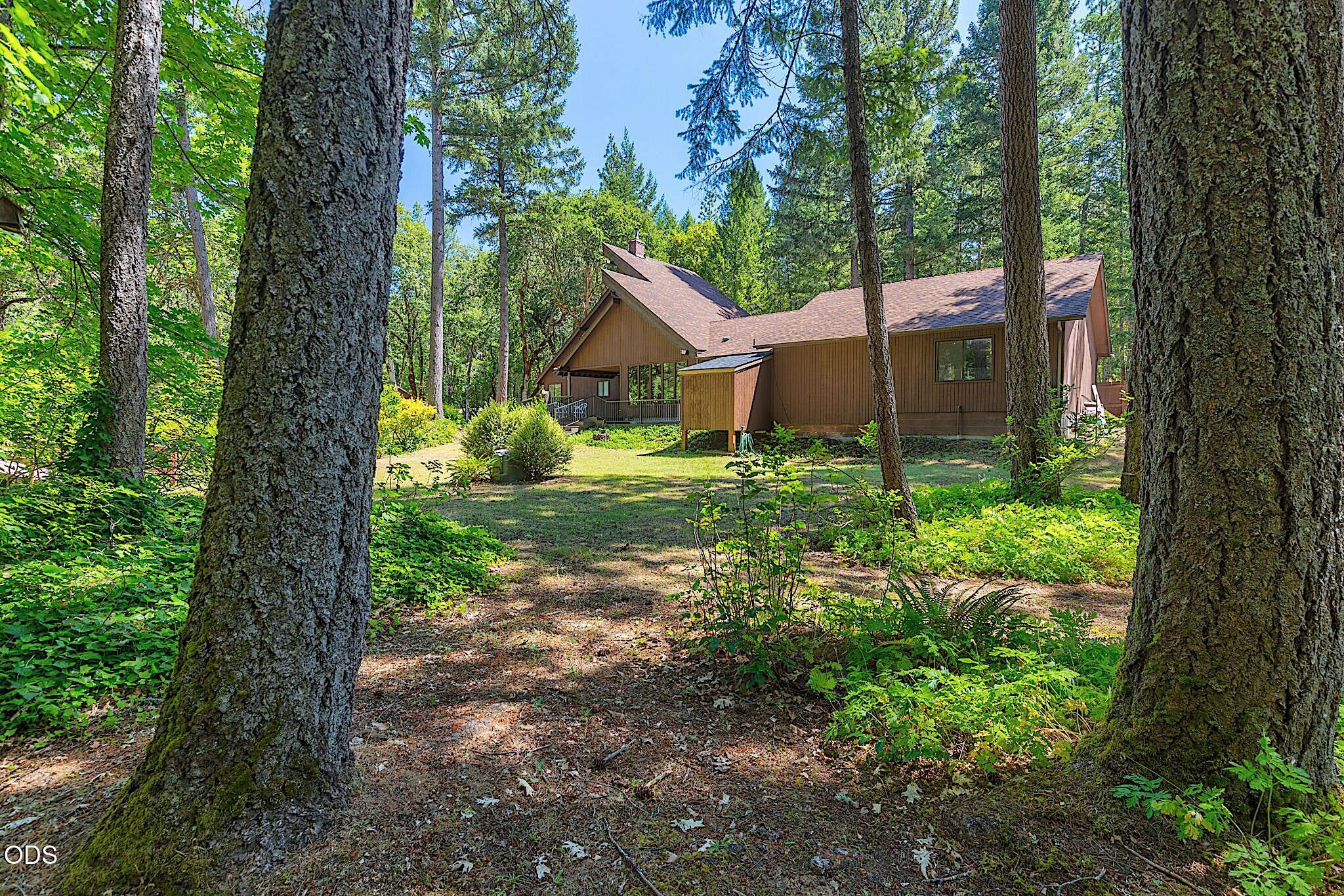 484 Round Prairie Road Wilderville, OR 97543 - Photo 48 of 77