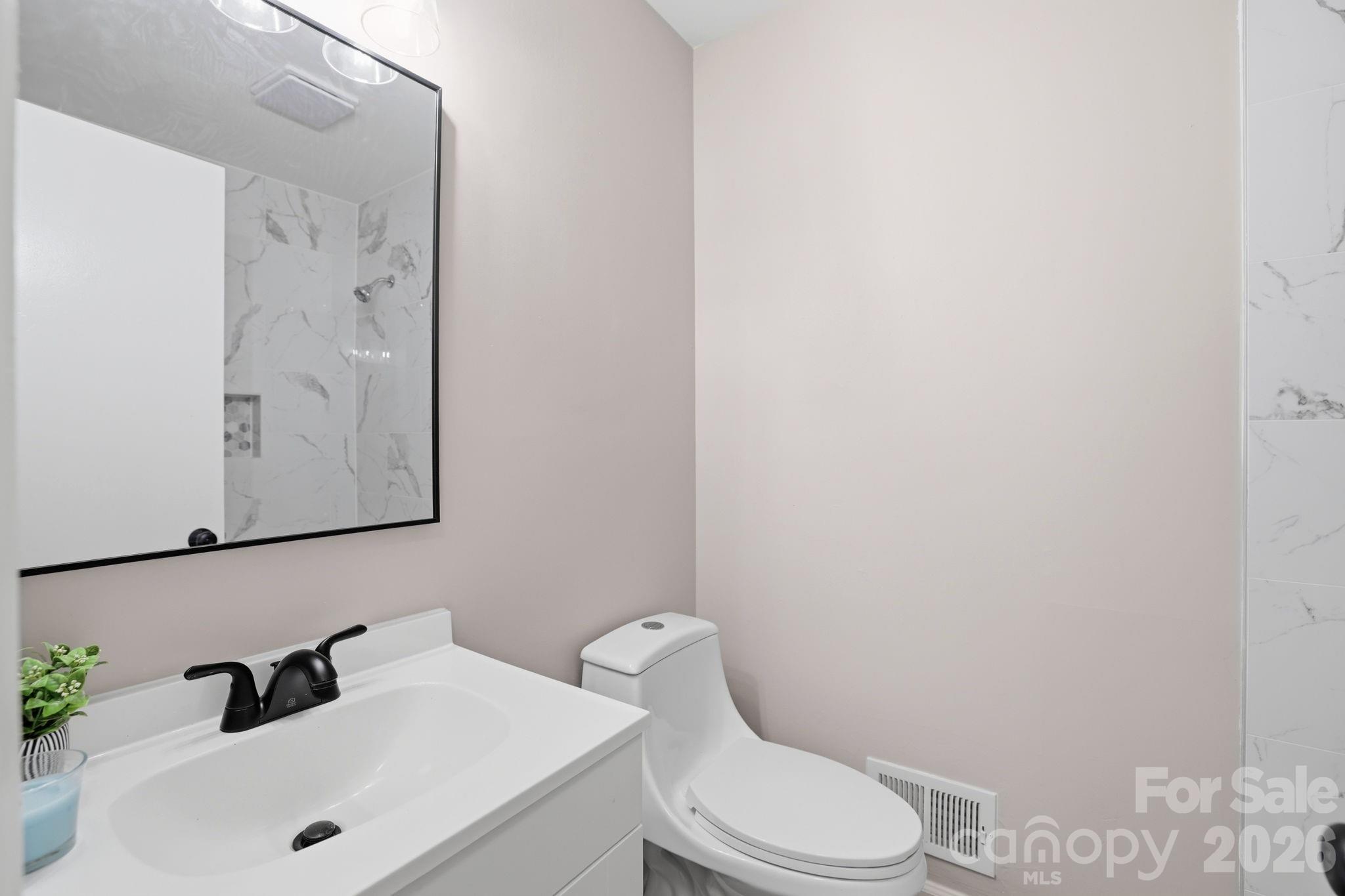 835 Ranch Road Charlotte, NC 28208 - Photo 19 of 24 Gallery Image 19