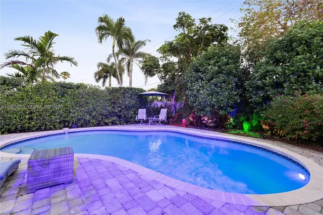 $5,250 | 418 Southeast 3rd Terrace, Dania Beach, FL 33004