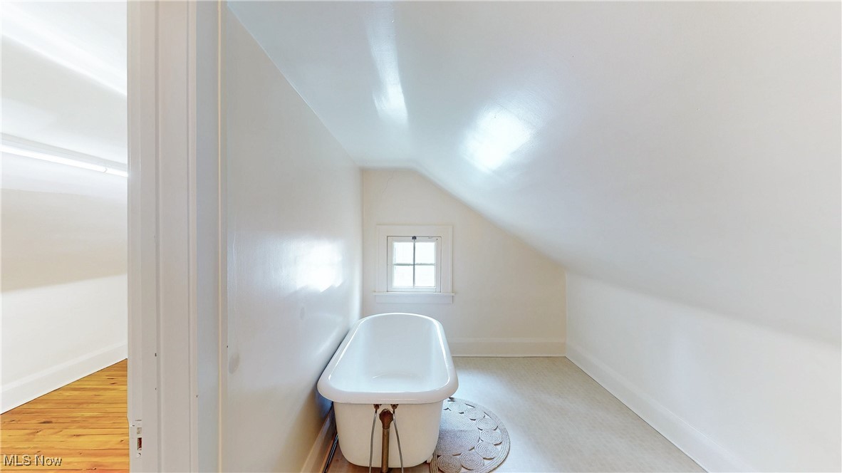 3349 Ardmore Road Cleveland, OH 44120 - Photo 34 of 42 Gallery Image 34