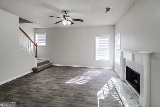 $2,470 | 6304 Sunflower Place, Lithonia, GA 30038