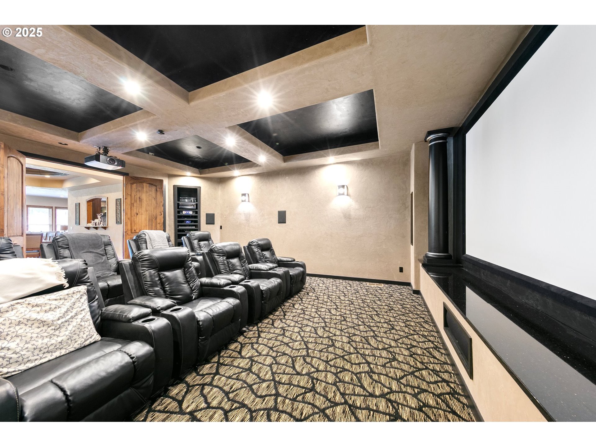 1025 Echo Drive Roseburg, OR 97470 - Photo 24 of 48