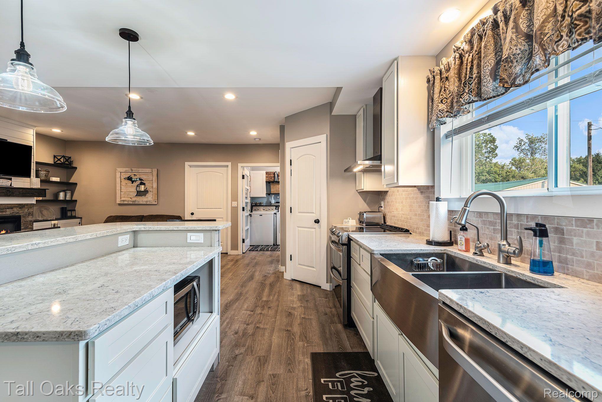 3699 South Hadley Road Metamora, MI 48455 - Photo 9 of 50 Kitchen