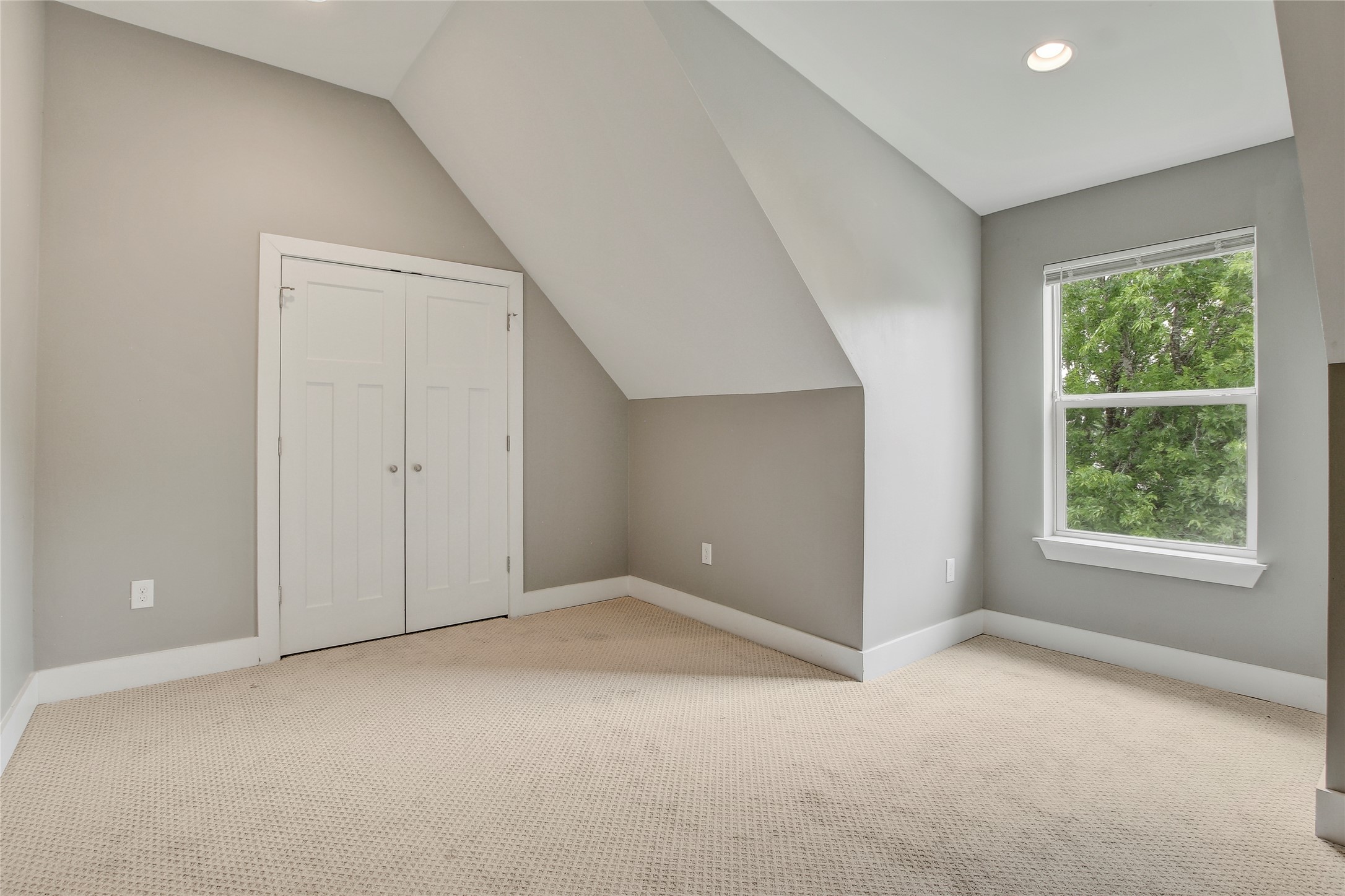 5109 Lott Avenue, Unit AA Austin, TX 78721 - Photo 27 of 33