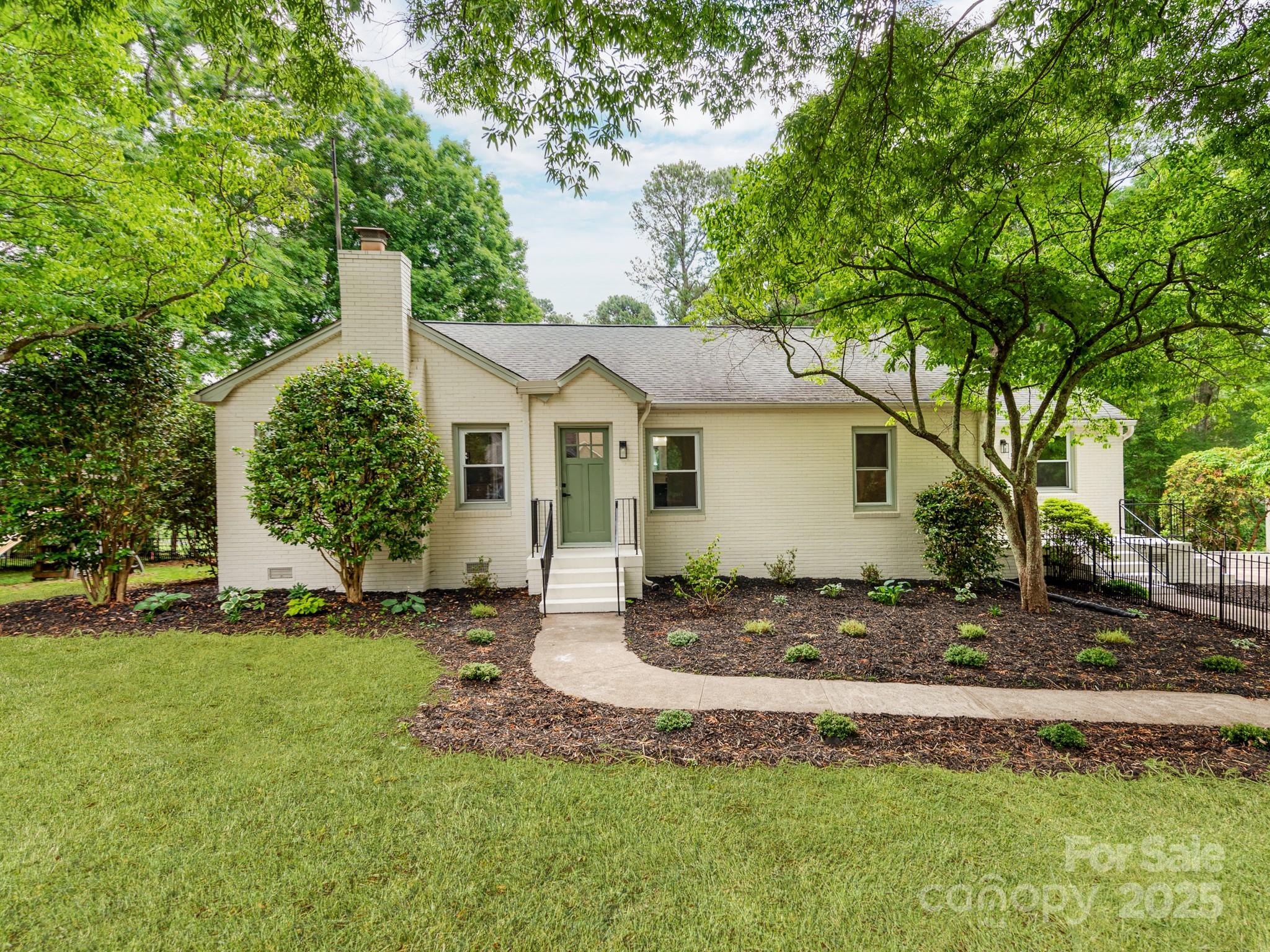 138 Shepherd Road Mooresville, NC 28115 - Photo 1 of 29 Gallery Image 1