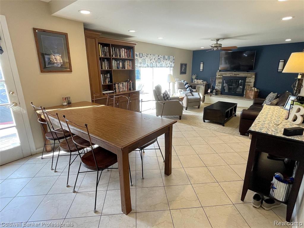 5535 Wild Ridge Lane West Bloomfield, MI 48322 - Photo 11 of 29