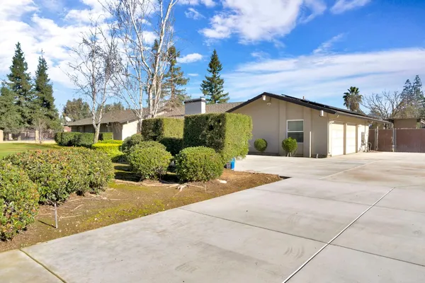 $1,295,000 | 4814 North Tisha Avenue, Fresno, CA 93723