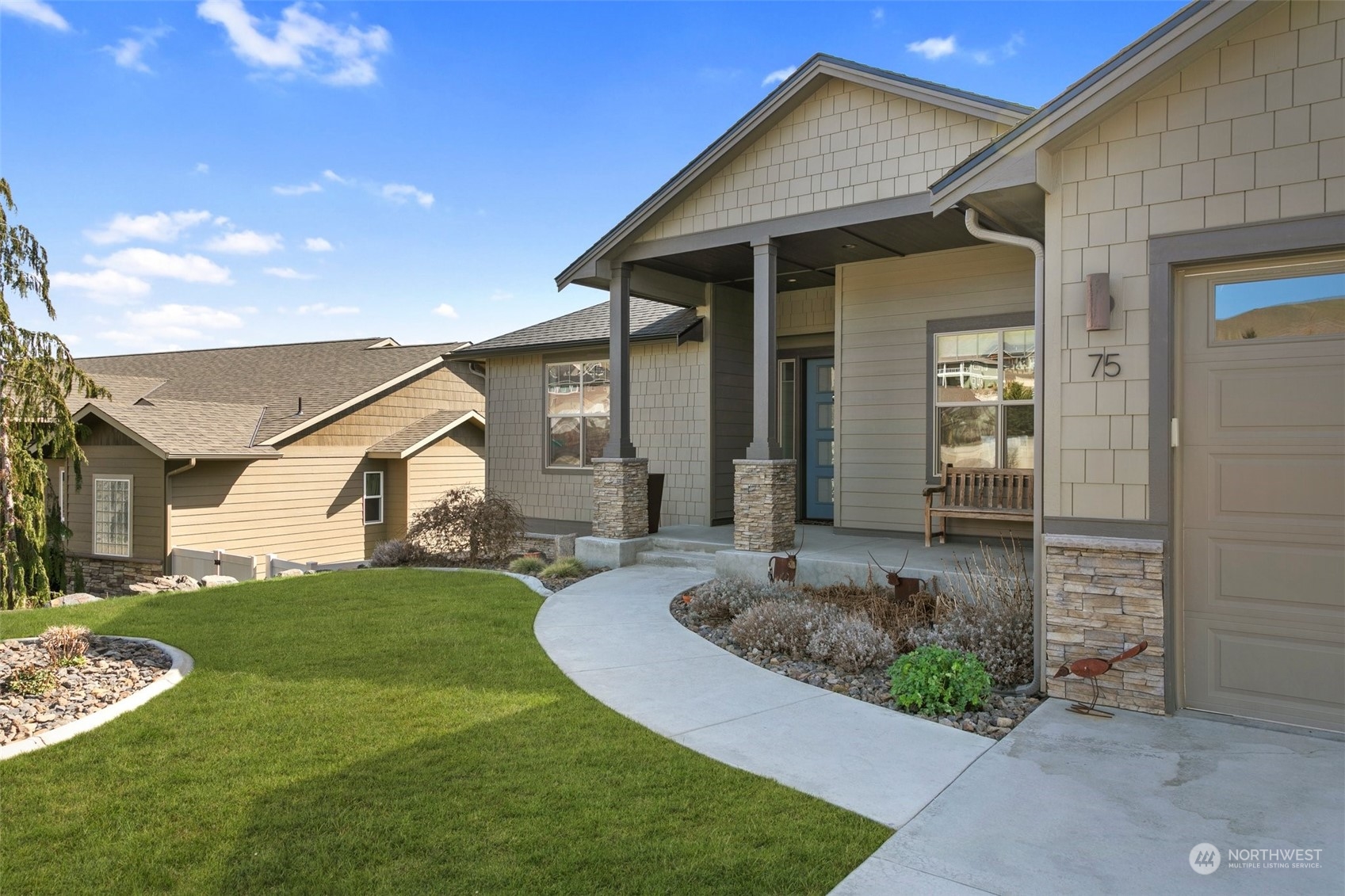 75 Sunny Meadows Loop Wenatchee, WA 98801 - Photo 2 of 40 Gallery Image 2