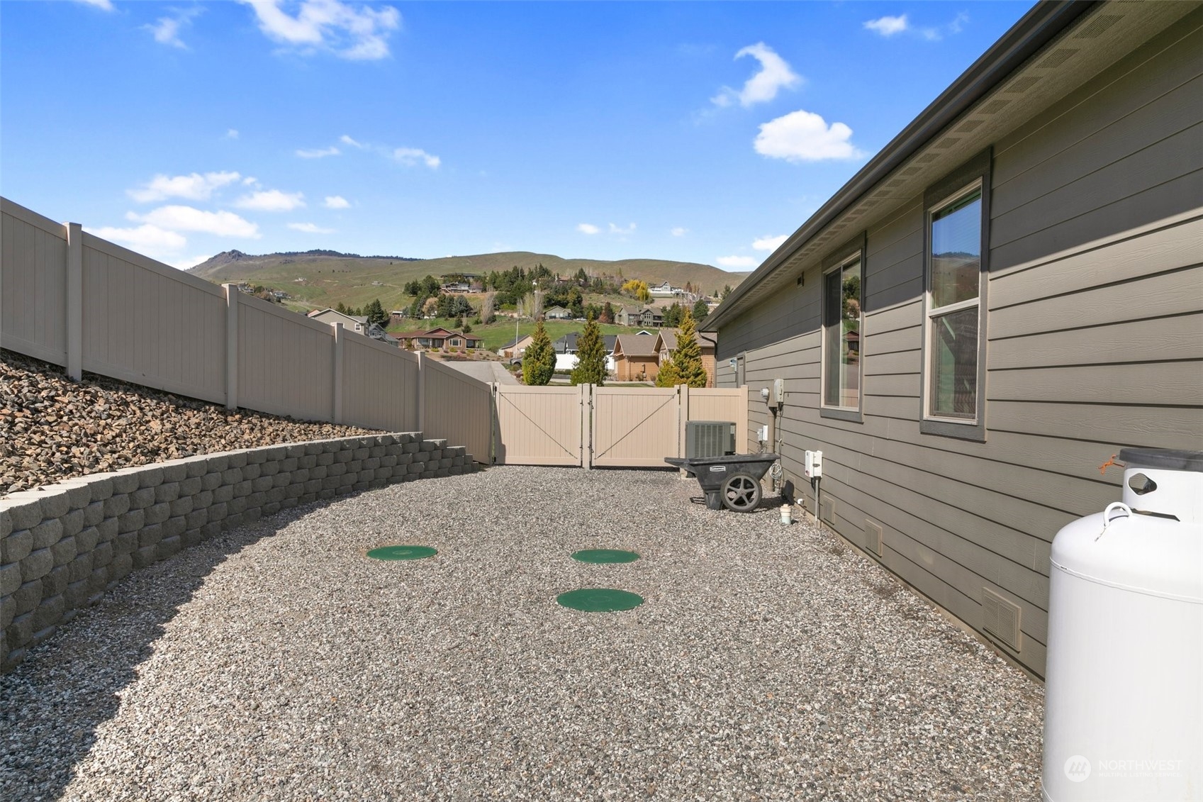 75 Sunny Meadows Loop Wenatchee, WA 98801 - Photo 34 of 40 Gallery Image 34