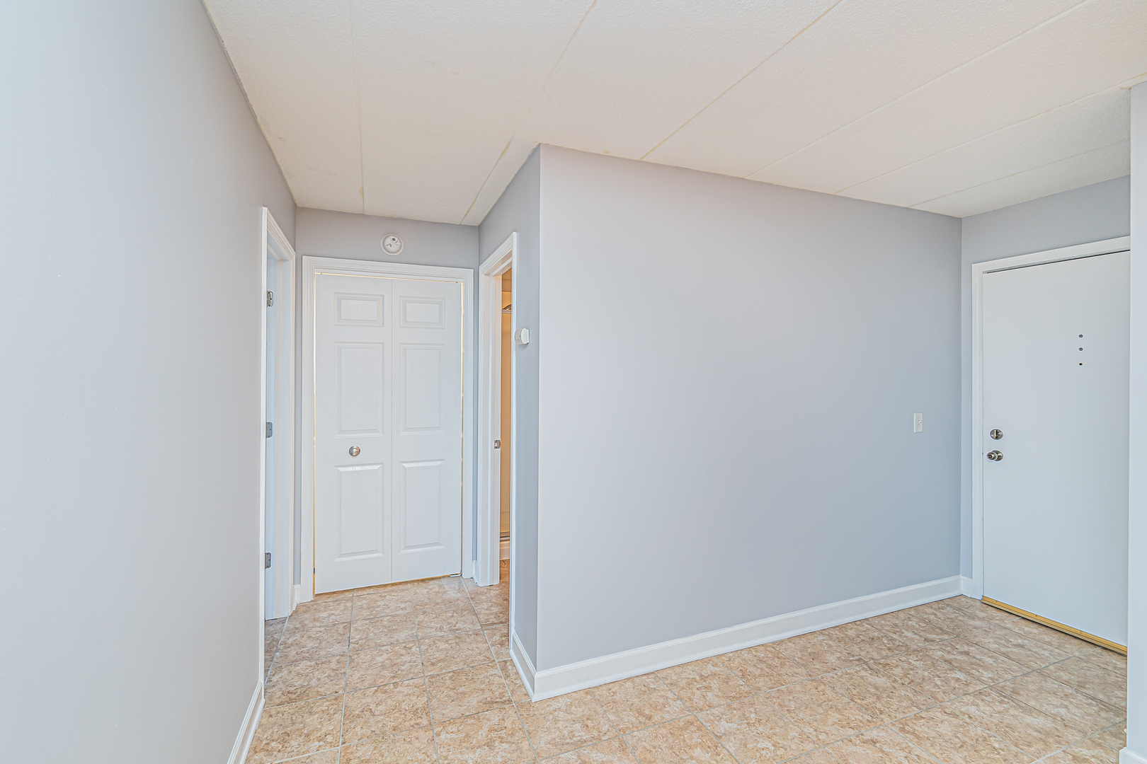 1 Renaissance Place, Unit 1114 Palatine, IL 60067 - Photo 20 of 37