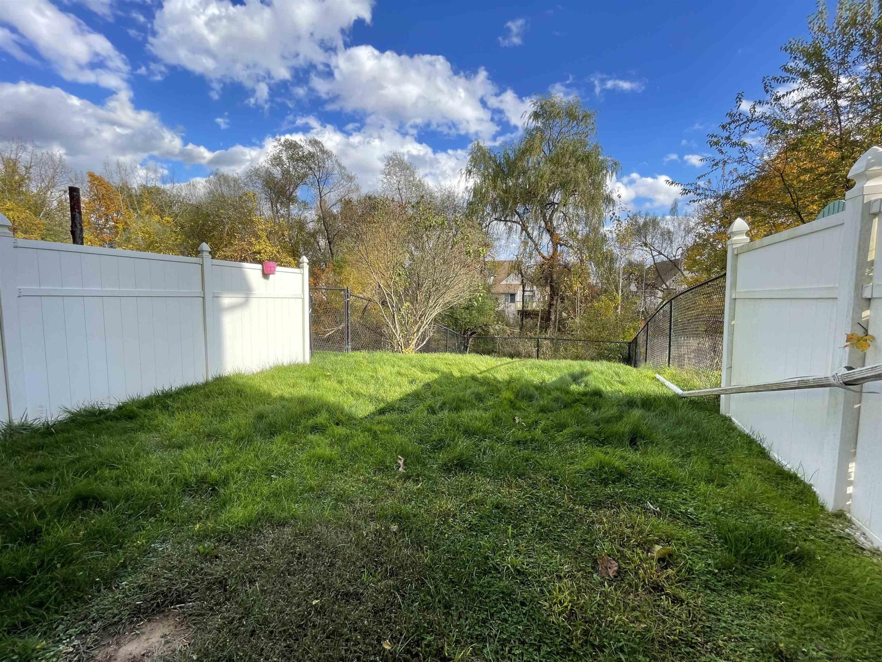 72 Red Maple Road Saugerties, NY 12477 - Photo 3 of 18 Photo 3