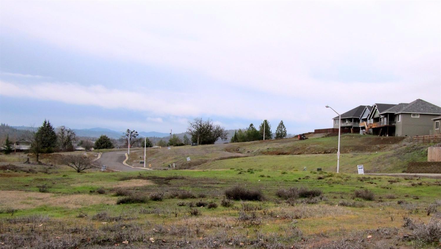 1053 Azure Way Eagle Point, OR 97524 - Photo 1 of 8 Land & Street View