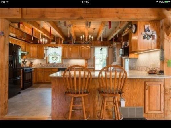 146 Whitehall Road Amesbury, MA 01913 - Photo 5 of 28 Gallery Image 5
