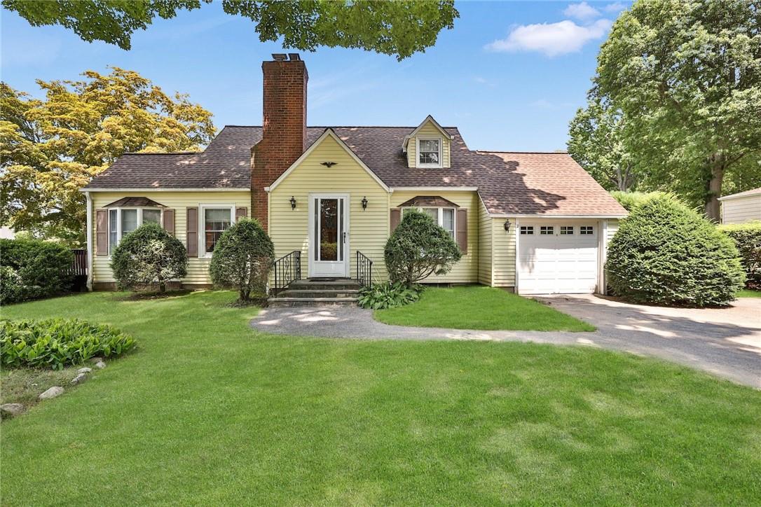 Welcome to 2 Meadow Dr.