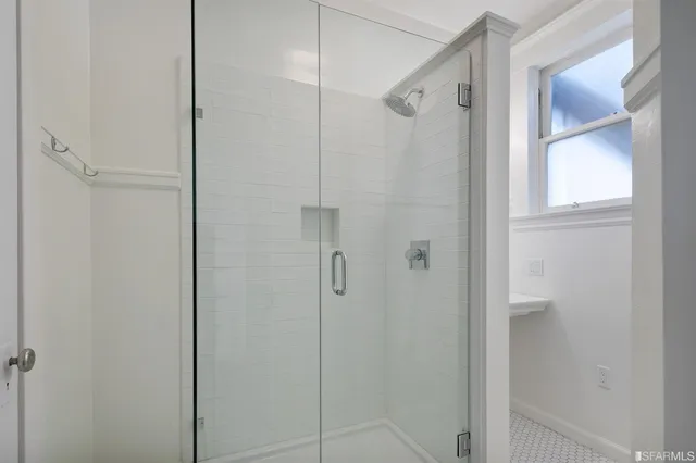 $4,350 | 2662 Baker Street, San Francisco, CA 94123