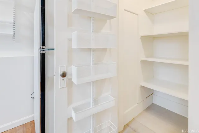 $4,350 | 2662 Baker Street, San Francisco, CA 94123