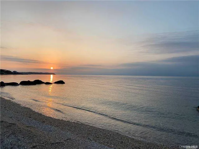 $40,000 | 57305 Route 48, Greenport, NY 11944