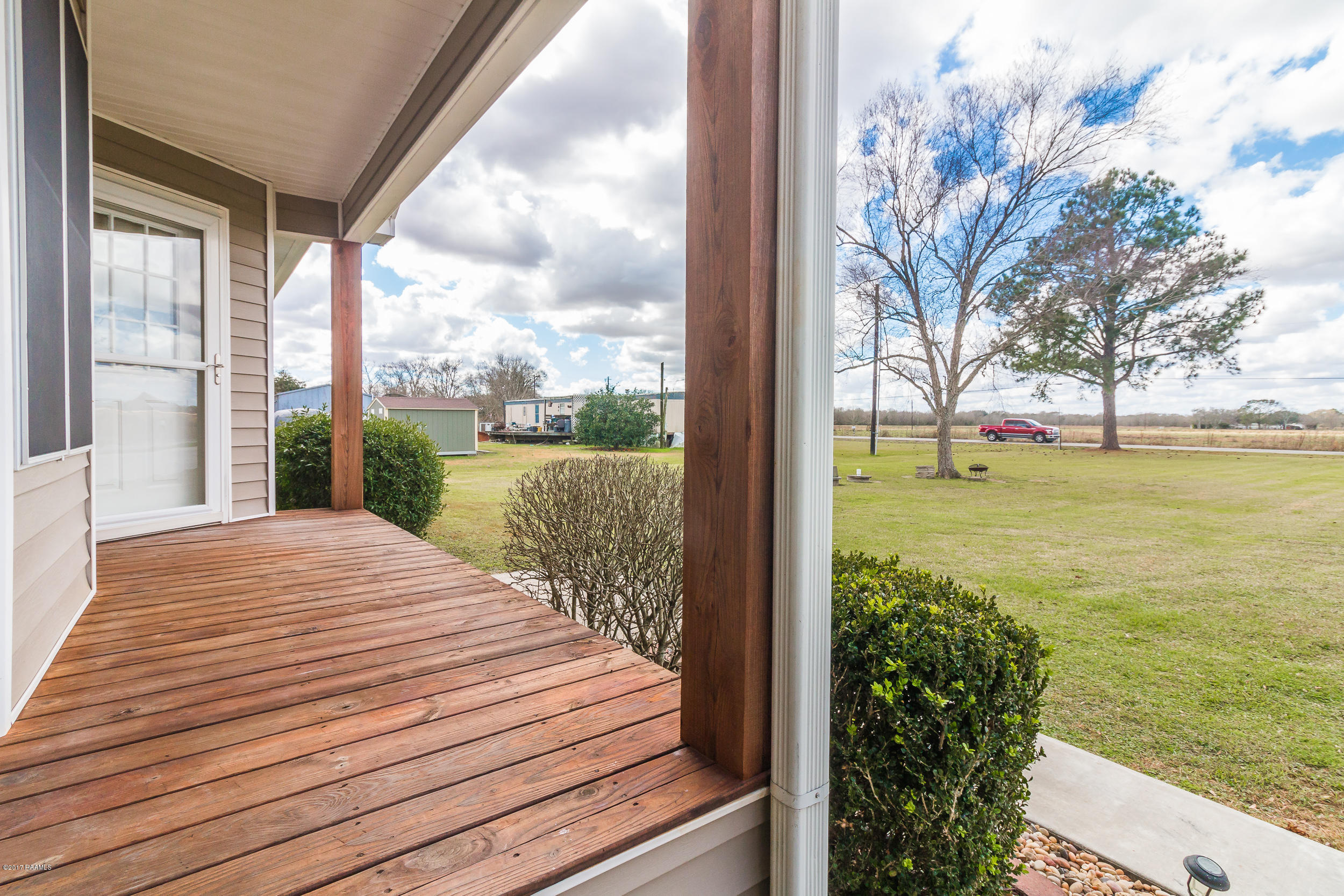 1212 Breaux Road Lafayette, LA 70506 - Photo 12 of 50 Ext Front-10