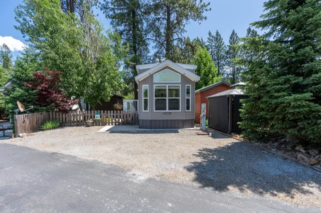 $219,500 | 137 Tall Pne Loop South, Usk, WA 99180