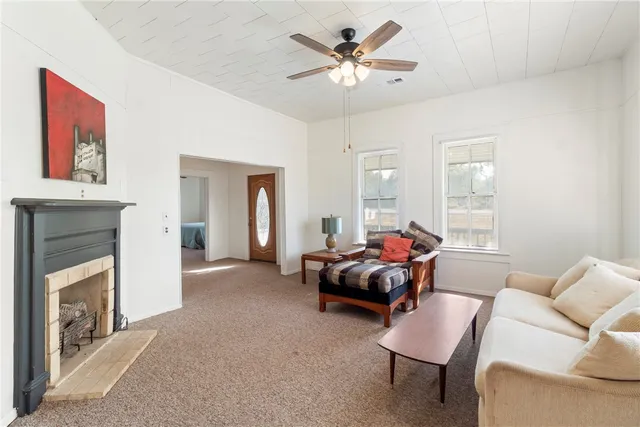 $149,870 | 7964 Farm To Market Road 141, Dime Box, TX 77853