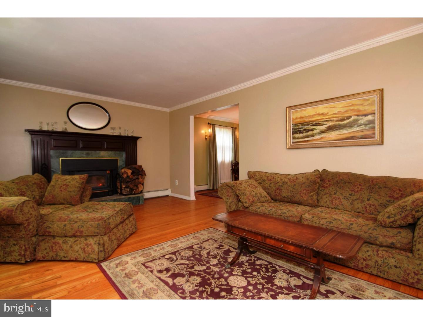 34 Far View Road Chalfont, PA 18914 - Photo 2 of 25 Gallery Image 2