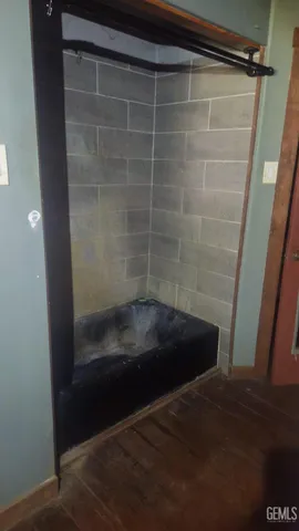 a view of a bathroom