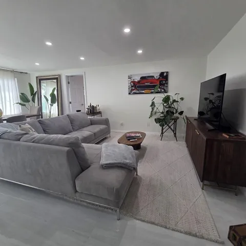 $129,000 | 4501 Northwest 68th Street, Coconut Creek, FL 33073