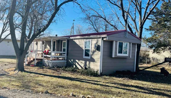 $130,000 | 2157 Schlotthauer, Marion, KS 66861