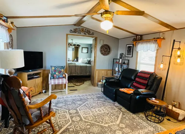 $130,000 | 2157 Schlotthauer, Marion, KS 66861